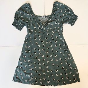Mimi Chica Green Floral Dress Junior's XL Puff Sleeve Pockets